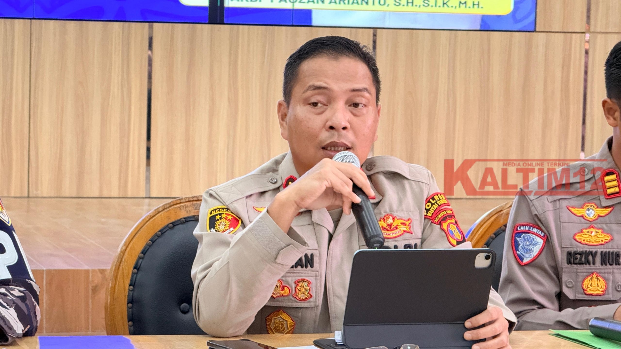 Polres Kutai Timur Lepas Bantuan Kemanusiaan untuk Korban Bencana di Sumatera