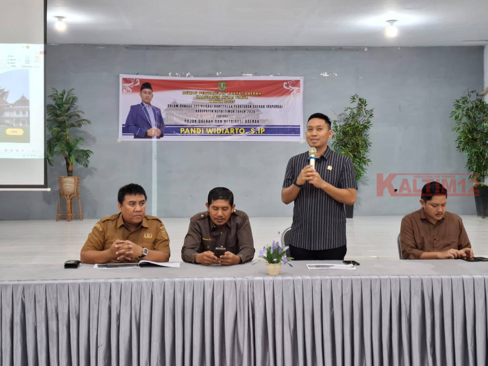 Sosialisasikan Perda Pajak Daerah, Pandi Widiarto Dorong Sangatta Tumbuh Menjadi Kota Jasa